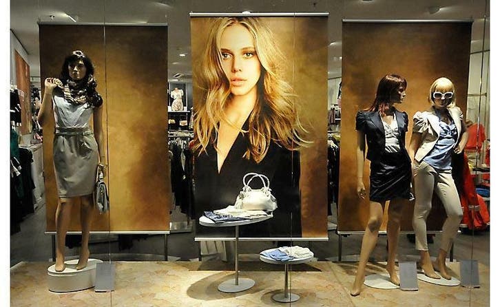 *TIP*  realistische Dames etalagepoppen van exclusief A-mer, Articles professionnels, Aménagement de Bureau & Magasin | Commerce & Inventaire