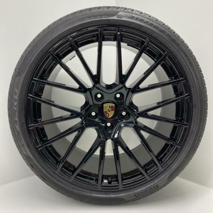 Porsche Cayenne E3 22 RS Spyder Unizwart met banden, Auto-onderdelen, Banden en Velgen, Overige maten, Zomerbanden, 315 mm, Personenwagen