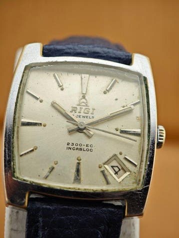 Rigi - 17 Jewels 2300-EC Incabloc – Vintage Cushion Case –, Handtassen en Accessoires, Horloges | Heren, Nieuw