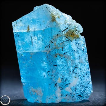 Natuurlijke aquamarijn ruwe kristal – Transparant blauw