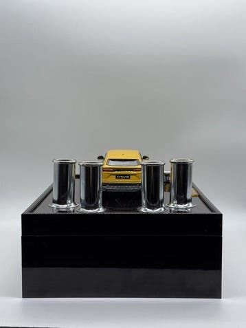 1:24 - Model sportwagen - Lamborghini Urus Pure Sound