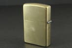 Zippo - Marlboro Cowgirl - Zakaansteker - Messing, metaal, Verzamelen, Nieuw