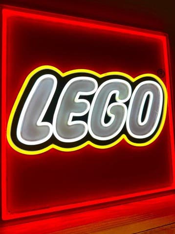 Enseigne lumineuse - Grande Enseigne Néon LEGO - Plexi