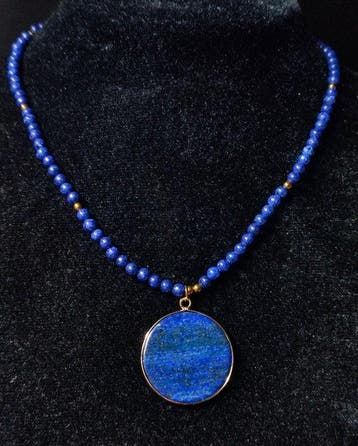 Sans prix de réserve. Beau collier en or royal avec, Verzamelen