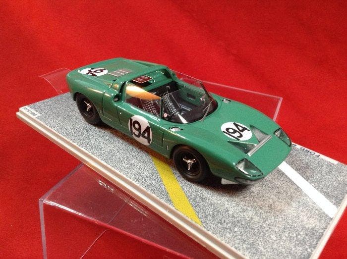 Bizarre 1:43 - Model raceauto - ref. #BZ558 Ford GT40, Hobby & Loisirs créatifs, Voitures miniatures | 1:5 à 1:12
