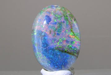 Opaal Cabochon - Hoogte: 23.8 mm - Breedte: 17.3 mm- 4.2 g -