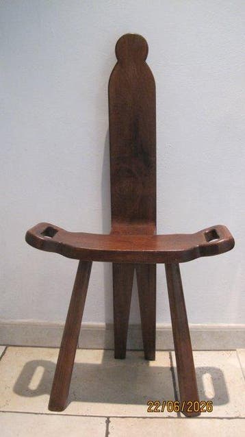 Kruk (2) - Bird Stoel - Walnoot - Geboorte stoel, kruk.