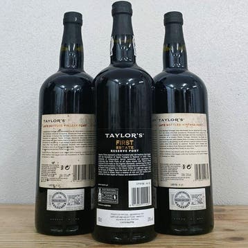 2015 (2x) Taylors Late Bottled Vintage & Taylors First, Verzamelen, Nieuw