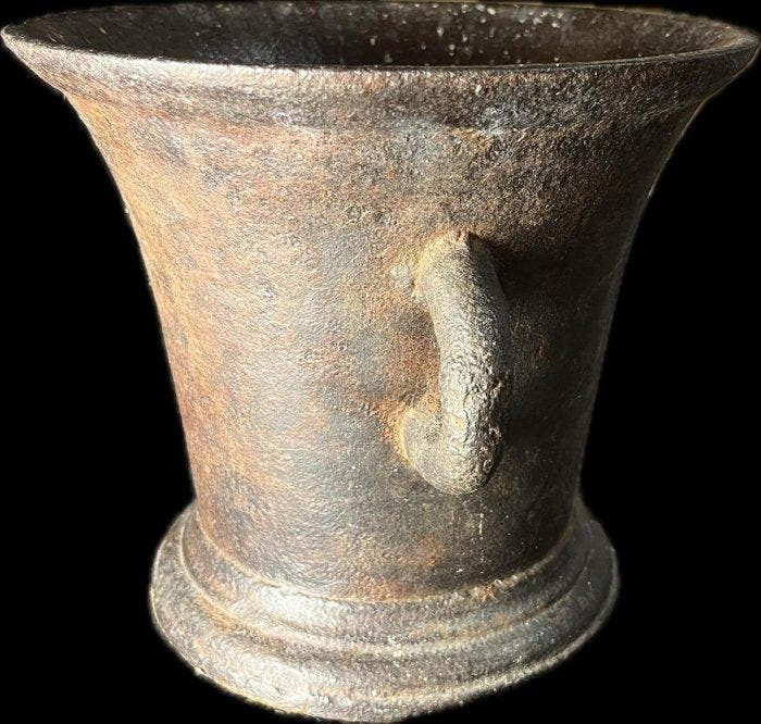 Vijzel - Gietijzer, Antiek en Kunst, Antiek | Overige Antiek