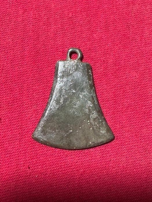Époque Viking Bronze pendentif - 34 mm (Sans prix de, Collections, Minéraux & Fossiles