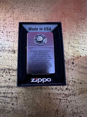 Zippo - Aansteker - IJzer (gegoten/gesmeed)