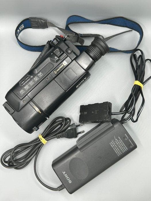 Sony Handycam Vision CCD-TRV26E – Caméscope Hi8 Caméra, Verzamelen, Foto-apparatuur en Filmapparatuur