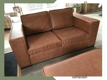 Leren 2-zits bank met Franse stiknaad en houten poten -, Antiek en Kunst, Ophalen of Verzenden