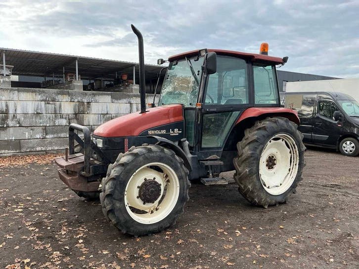 Veiling: Landbouwtractor New Holland L85 DT Diesel 1996, Articles professionnels, Agriculture | Tracteurs, Enlèvement