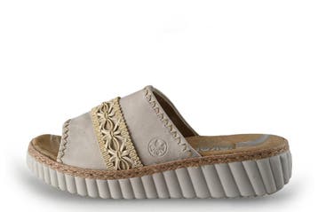 Rieker Slippers in maat 41 Beige, Kleding | Dames, Schoenen, Slippers, Verzenden, Beige, Zo goed als nieuw