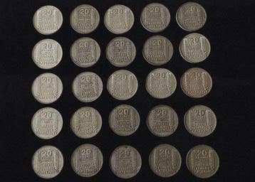 France. Half-Kilo Collection of 25 French 20-Franc Turin