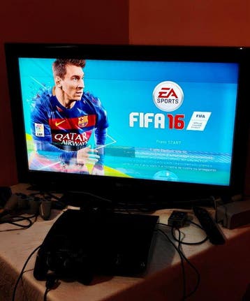 Sony - PlayStation 3 - PlayStation 3 Slim 320GB in BOX -