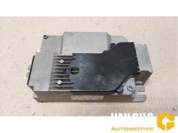 Radio versterker BMW X5 O189543, Nieuw