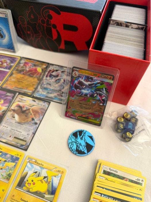 Pokémon Mixed collection, Hobby & Loisirs créatifs, Jeux de cartes à collectionner | Pokémon