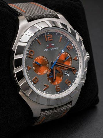 DeLorean - Back To The Future - Time Circuit Automatic Moon