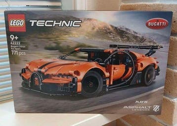 Lego Set - 42222 - Technic - Bugatti Chiron Pur Sport, Nieuw