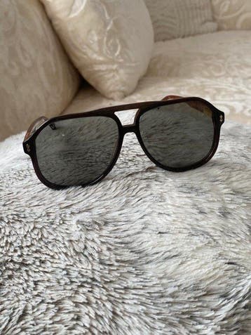 Gucci - GG1042S - Lunettes de soleil