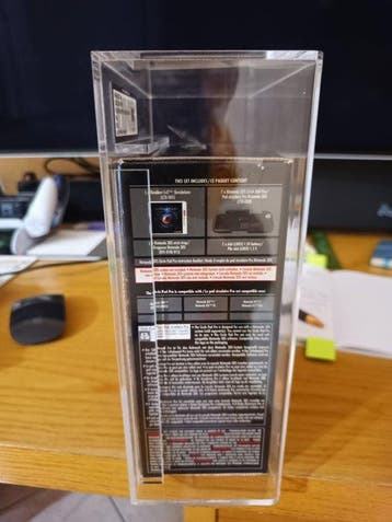 Nintendo - DS - Resident Evil Revelations + Circle Pad Pro -, Nieuw