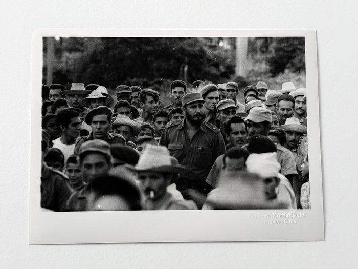 Alberto Korda (1928–2001) - Lider Fidel Castro desfilando, Antiek en Kunst, Kunst | Designobjecten