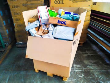 Pallet Postpakketten 129 kg, Nieuw