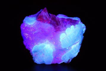 NIEUWE VONDST - FORSTERIET met SPINEL matrix met mica- uniek