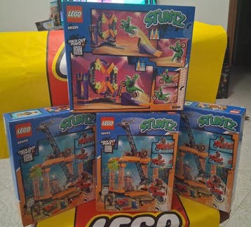Lego Set - City - LEGO City Stuntz 60342 e 60359 -, Nieuw