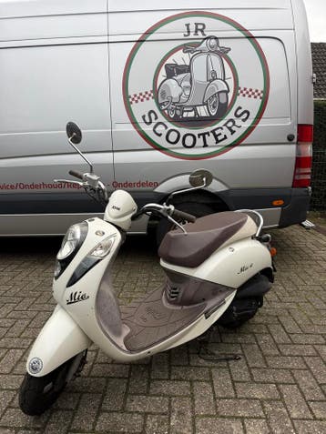 ScooterA-klasse (Geen Rijbewijs Nodig!), Vélos & Vélomoteurs