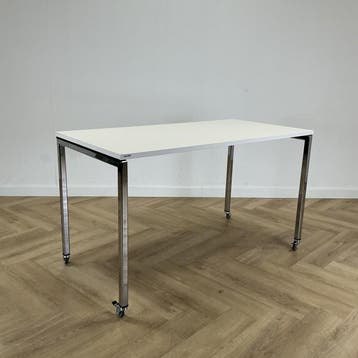 Wiesner-Hager verrijdbare klaptafel 140x70 cm, wit - chroom, Bureau