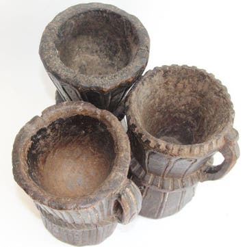 Nuristan Afghanistan - Vijzel (3) - Hout - mortier