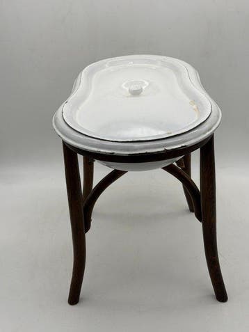 D.G. Fishel Söhne - (Wiener Bentwood) uit de school van
