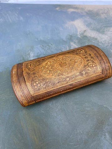 A rare straw marquetry (marqueterie de paille) etui / box, Antiek en Kunst