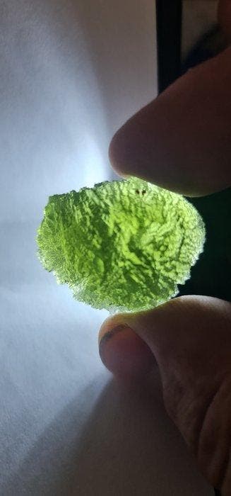 Moldavite naturelle de Besednice–Nesm - pierre de, Collections, Minéraux & Fossiles