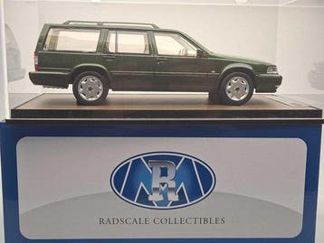 Radscale models 1:18 - Modelauto - Volvo 960 Estate - Olive, Nieuw