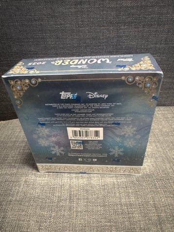 Topps - 1 Booster box - Disney Wonder Mega Box Selead Topps