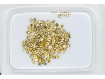 Veiling - 202 natuurlijke fancy diamanten - 0.78 ct, Nieuw