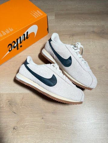Nike - Sneakers - Maat: EU 40 - Nieuw met tags, Nieuw
