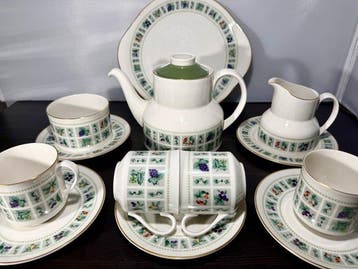 Royal Doulton - Theeservies (13) - Been - Tapestry / ca., Antiek en Kunst
