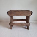 Kruk - Hout - Oud rustiek bankje