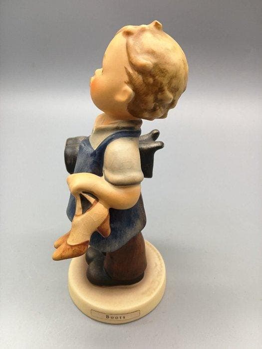 Goebel - Figuur - Boots (The Shoemaker Boy) - TMK5 -, Antiek en Kunst, Curiosa en Brocante