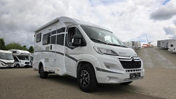 Capron Sunlight V60 slechts 14900 km en dwarsbed 33695, Caravans en Kamperen, Mobilhomes, Sunlight, Ringverwarming, Tot en met 2