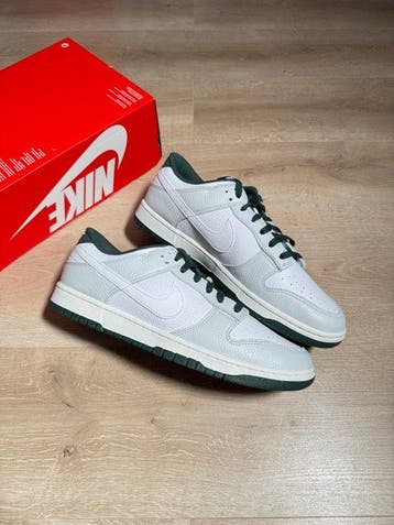 Nike - Sneakers - Maat: EU 40.5 - Nieuw met tags