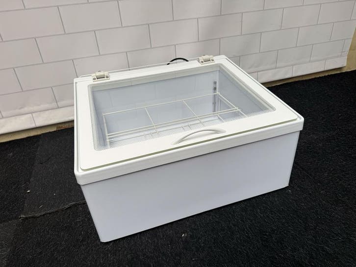 Coldfow tafelmodel schepijsvitrine 3 x 5 Liter, Zakelijke goederen, Horeca | Keukenapparatuur, Nieuw in verpakking, Koelen en Vriezen