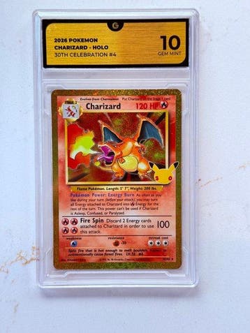 Pokémon - 1 Graded card - Charizard 30th Celebration #4, Hobby en Vrije tijd, Nieuw