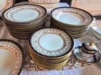 Karlovy Vary (Karlsbad) - Tafelservies voor 12 (45) -