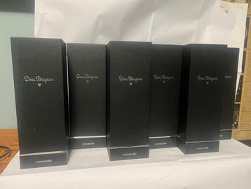 2002 Dom Pérignon - Champagne Brut - 6 Bouteilles (0,75 L), Collections